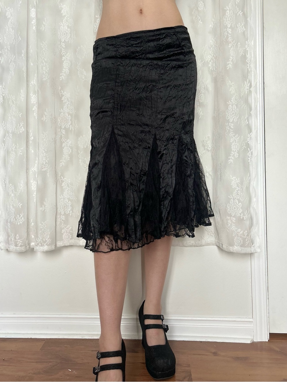 Vintage Vamp Whimsygoth Black Midi Skirt
